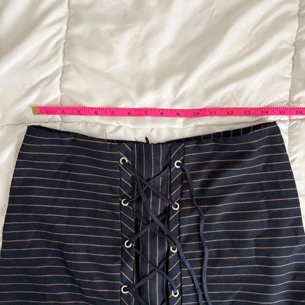 Hayden Los Angeles Pinstripe Skirt Size Large - Picture 4 of 5